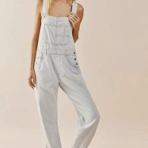FREE PEOPLE - BNWOT We The Free Ziggy Denim Overalls Sz L